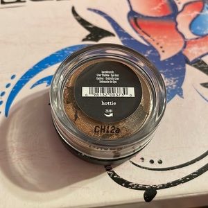 Bare minerals Hottie Liner Shadow